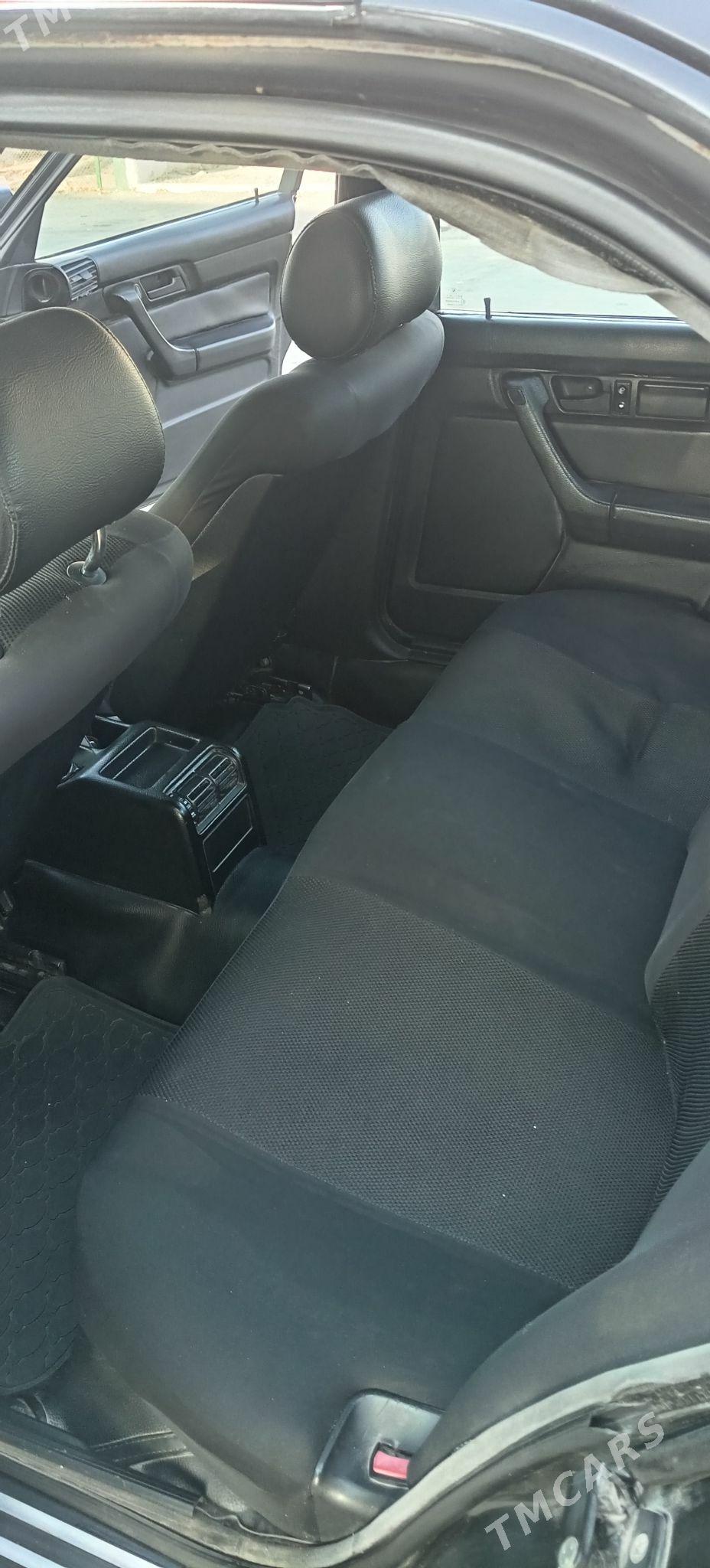 BMW E34 1992 - 65 000 TMT - Balkanabat - img 3