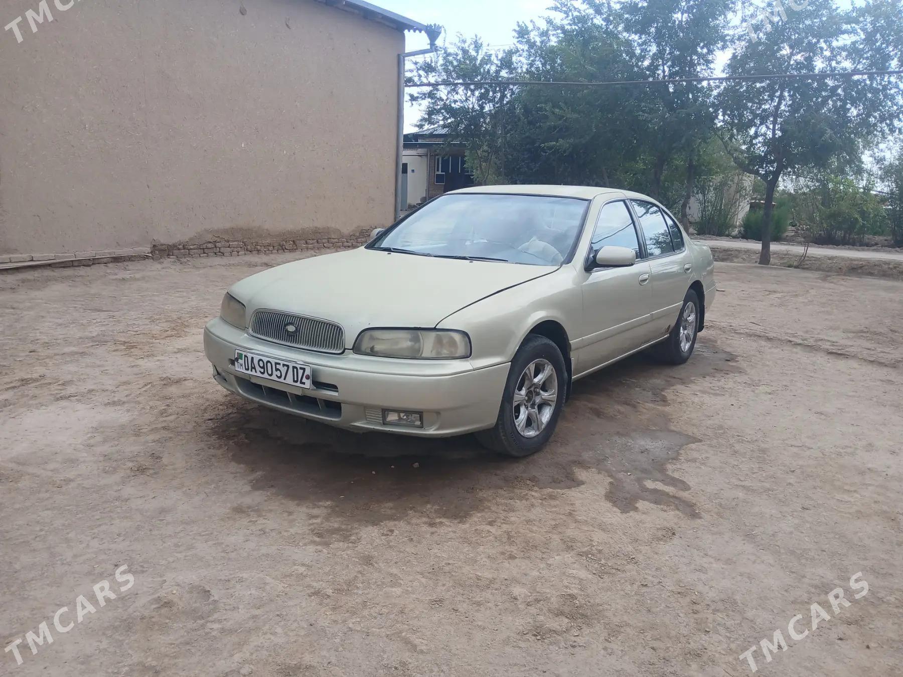 Nissan Maxima 2002 - 30 000 TMT - Акдепе - img 5