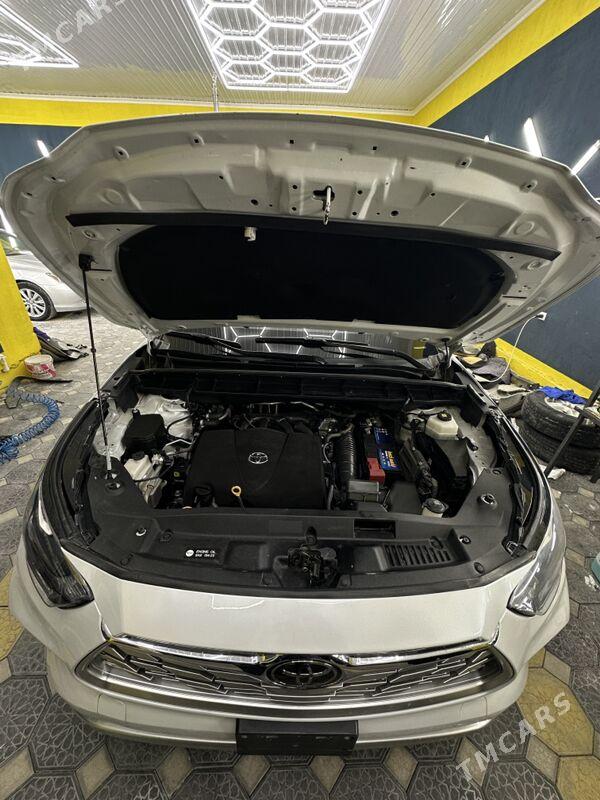 Toyota Highlander 2021 - 540 000 TMT - Мары - img 10