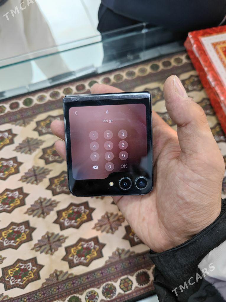 Z flip 5 8/256 - Bekrewe - img 7