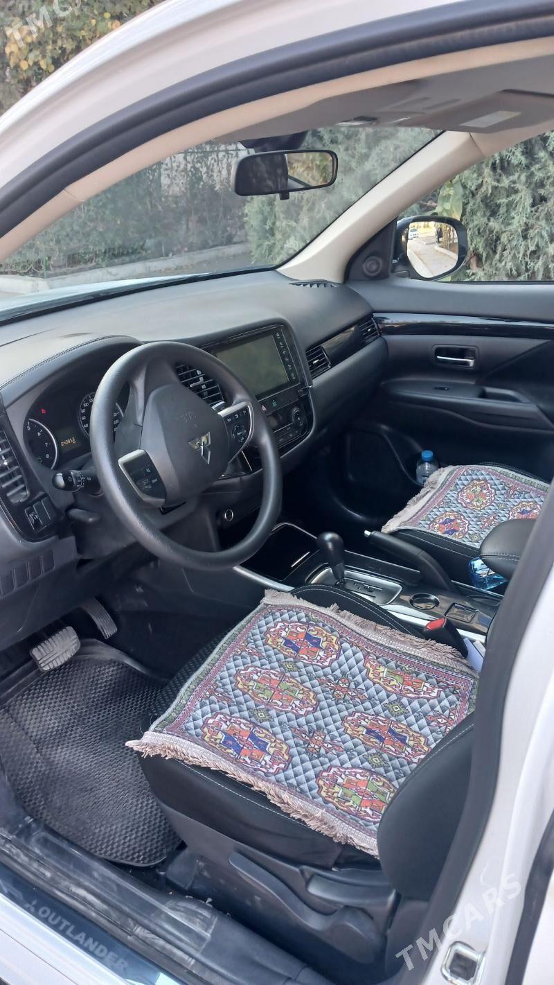 Mitsubishi Outlander 2022 - 299 000 TMT - Aşgabat - img 2