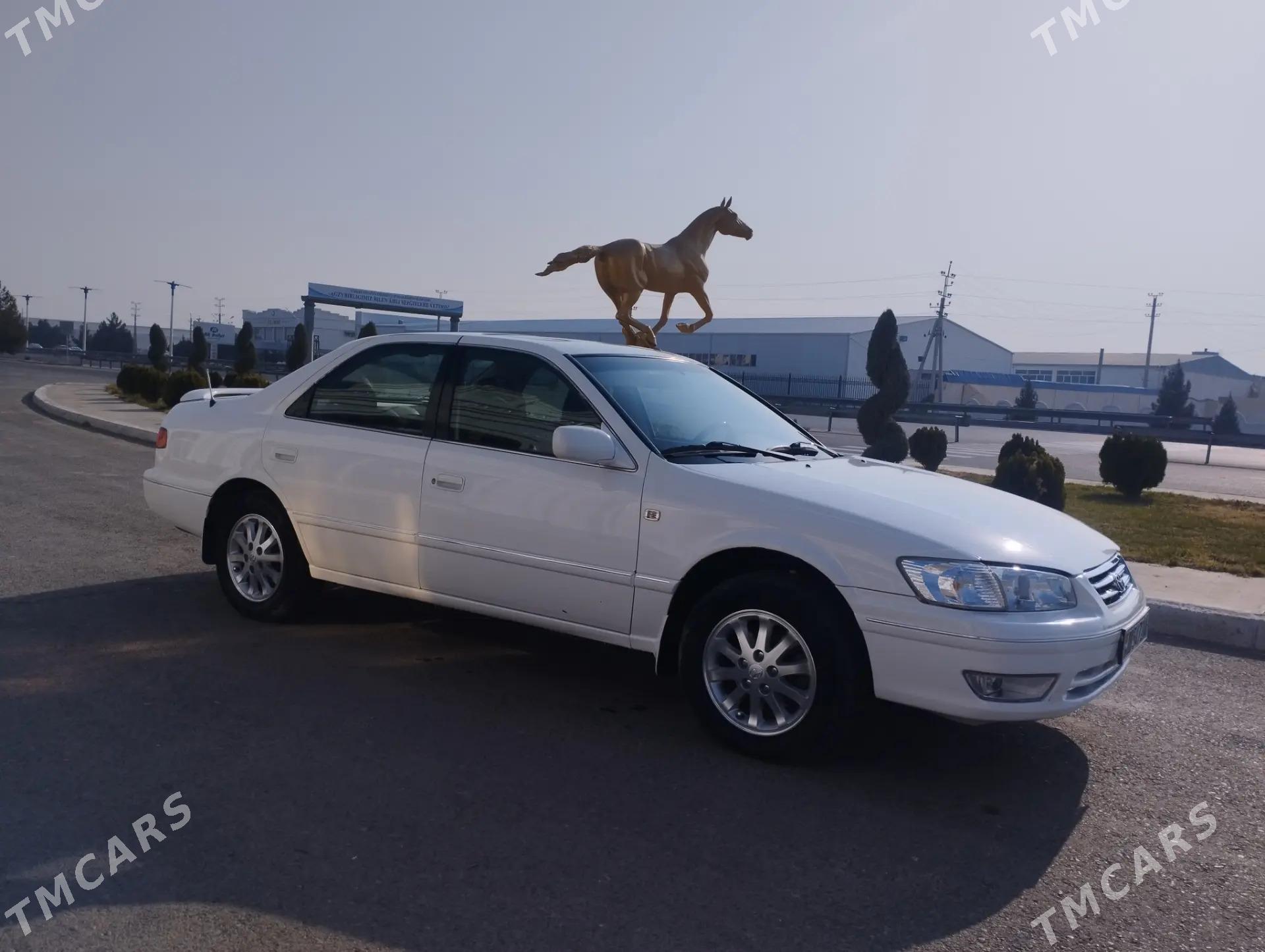 Toyota Camry 1997 - 140 000 TMT - Мары - img 2