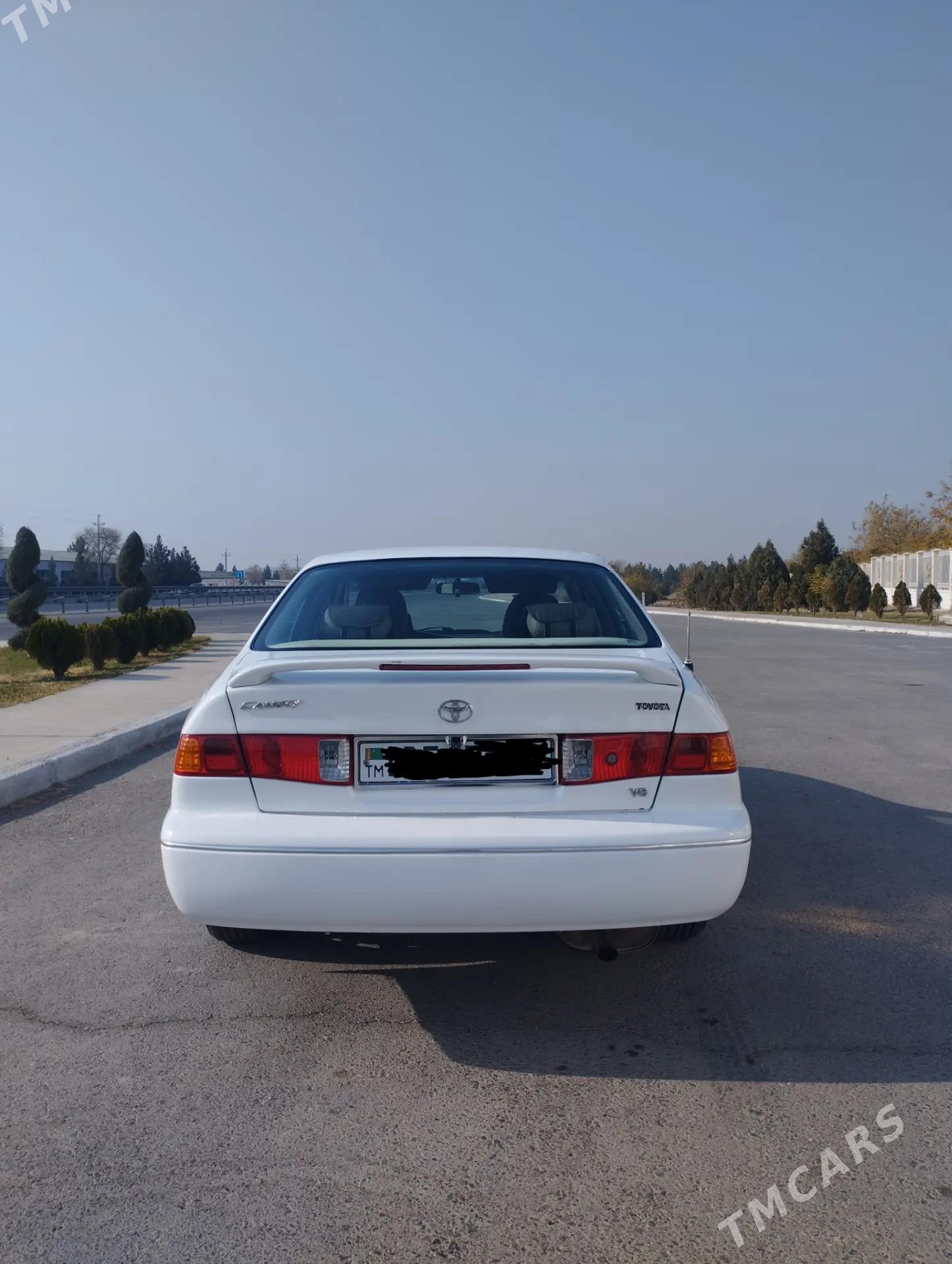 Toyota Camry 1997 - 140 000 TMT - Мары - img 3