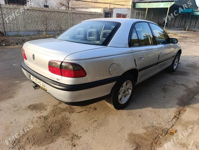 Opel Omega 1995 - 48 000 TMT - Дашогуз - img 4