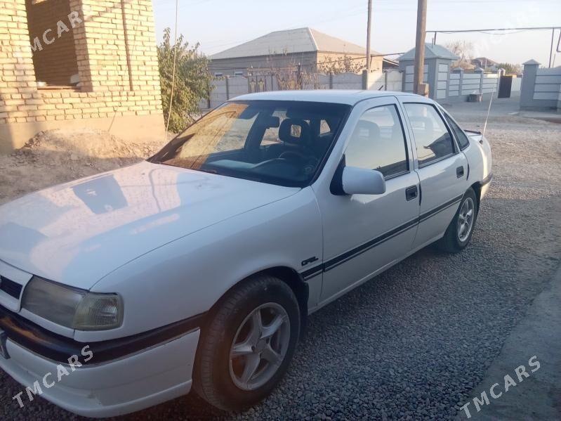 Opel Vectra 1990 - 35 000 TMT - Mary - img 4