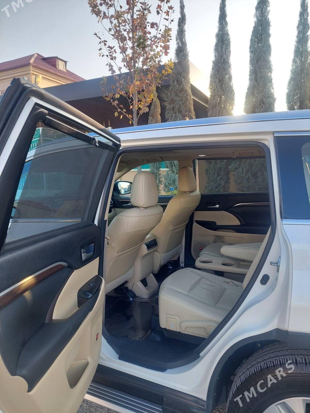 Toyota Highlander 2015 - 395 000 TMT - Aşgabat - img 8