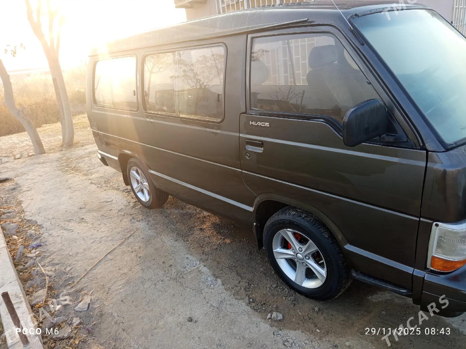 Toyota Hiace 1989 - 70 000 TMT - Farap - img 7