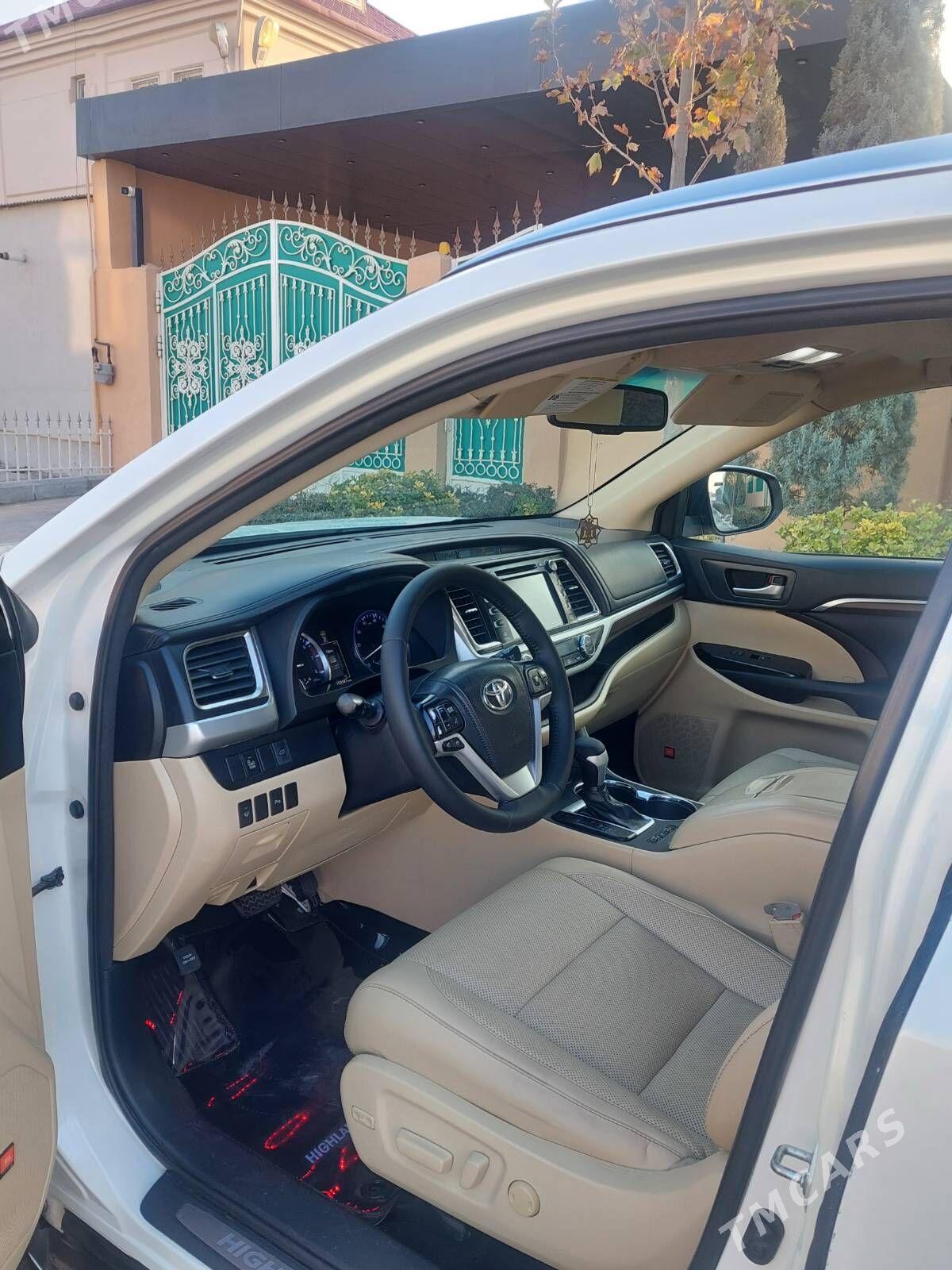 Toyota Highlander 2015 - 395 000 TMT - Aşgabat - img 7