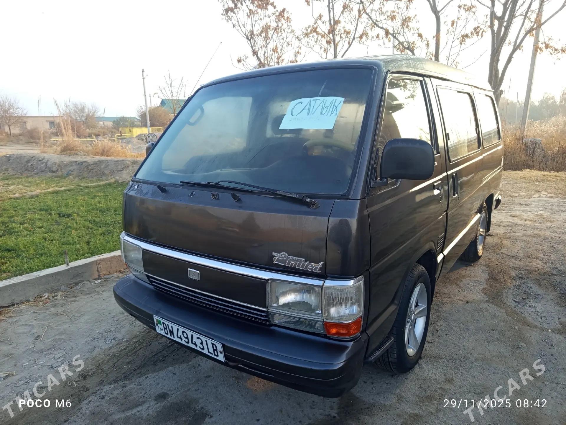 Toyota Hiace 1989 - 70 000 TMT - Farap - img 6