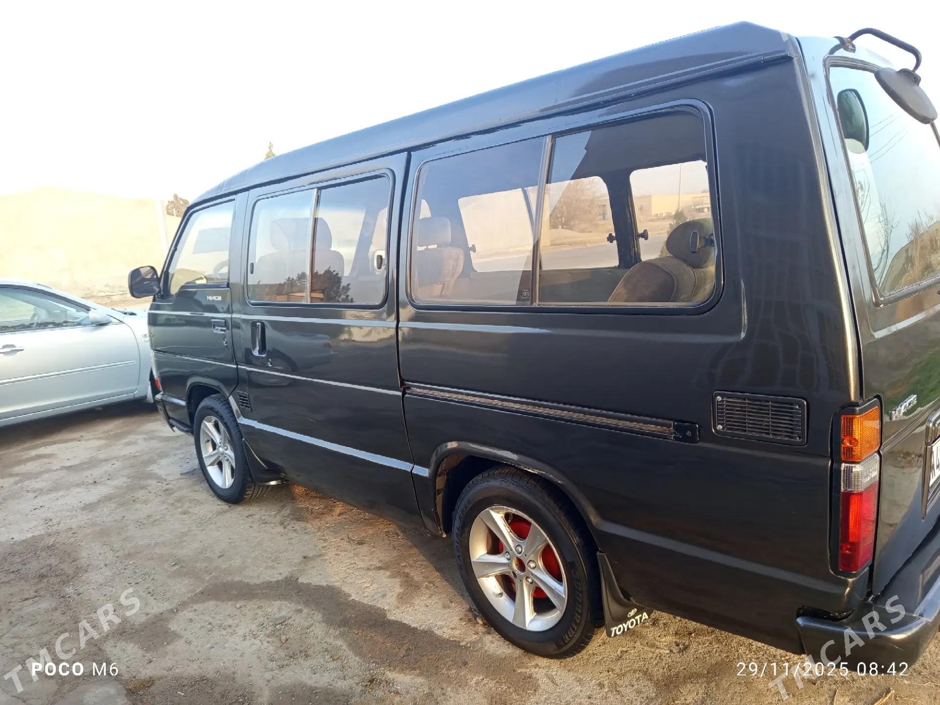 Toyota Hiace 1989 - 70 000 TMT - Farap - img 8