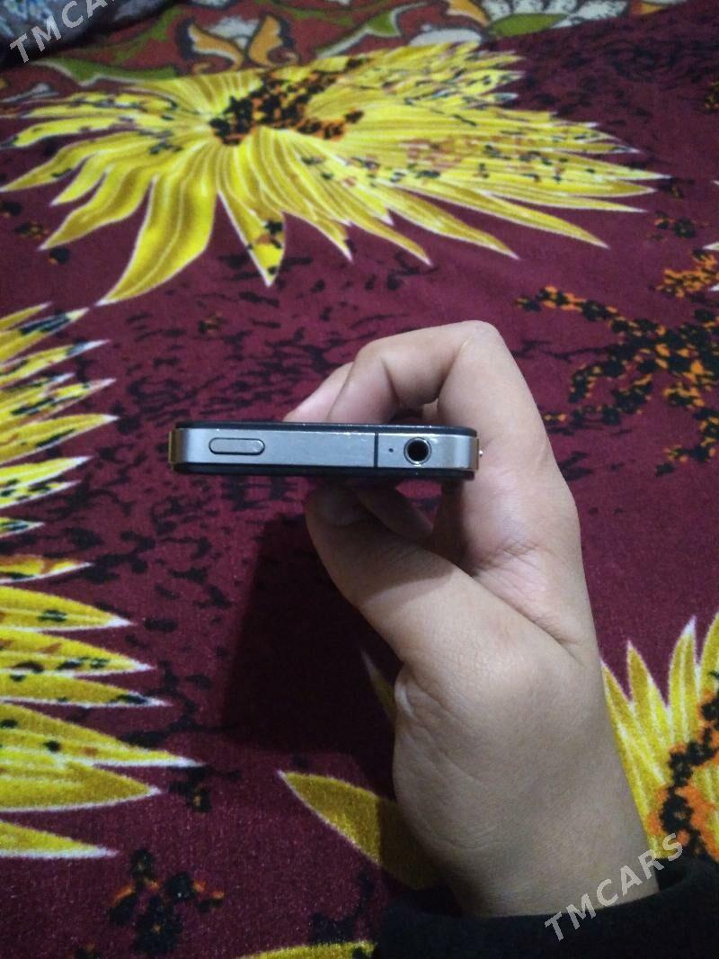 iphone 4 - Дашогуз - img 4