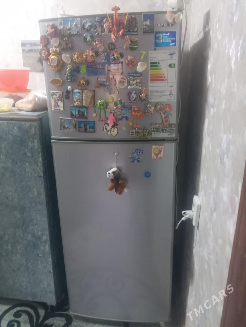 самсунг 271 литр - Büzmeýin GRES - img 2