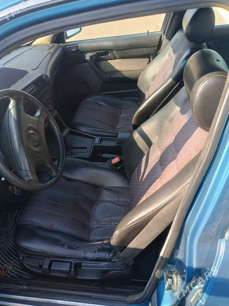 BMW E34 1994 - 65 000 TMT - Балканабат - img 7