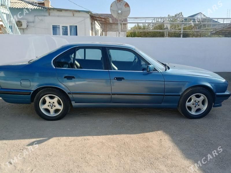 BMW E34 1994 - 65 000 TMT - Балканабат - img 5