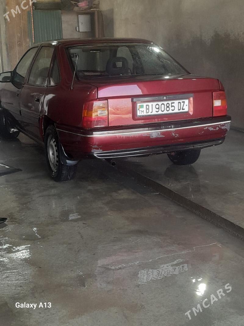 Opel Vectra 1991 - 40 000 TMT - Daşoguz - img 3