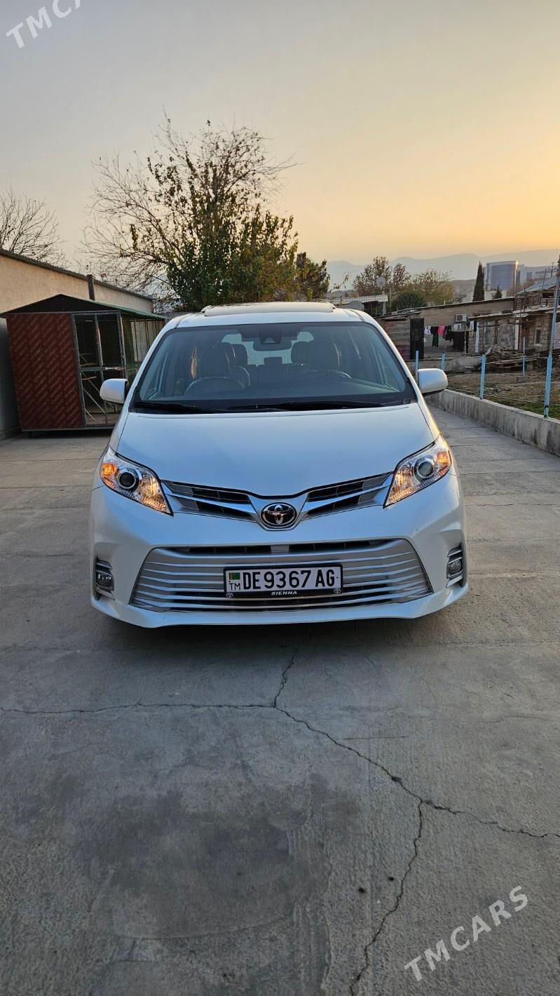 Toyota Sienna 2018 - 443 000 TMT - Ашхабад - img 2