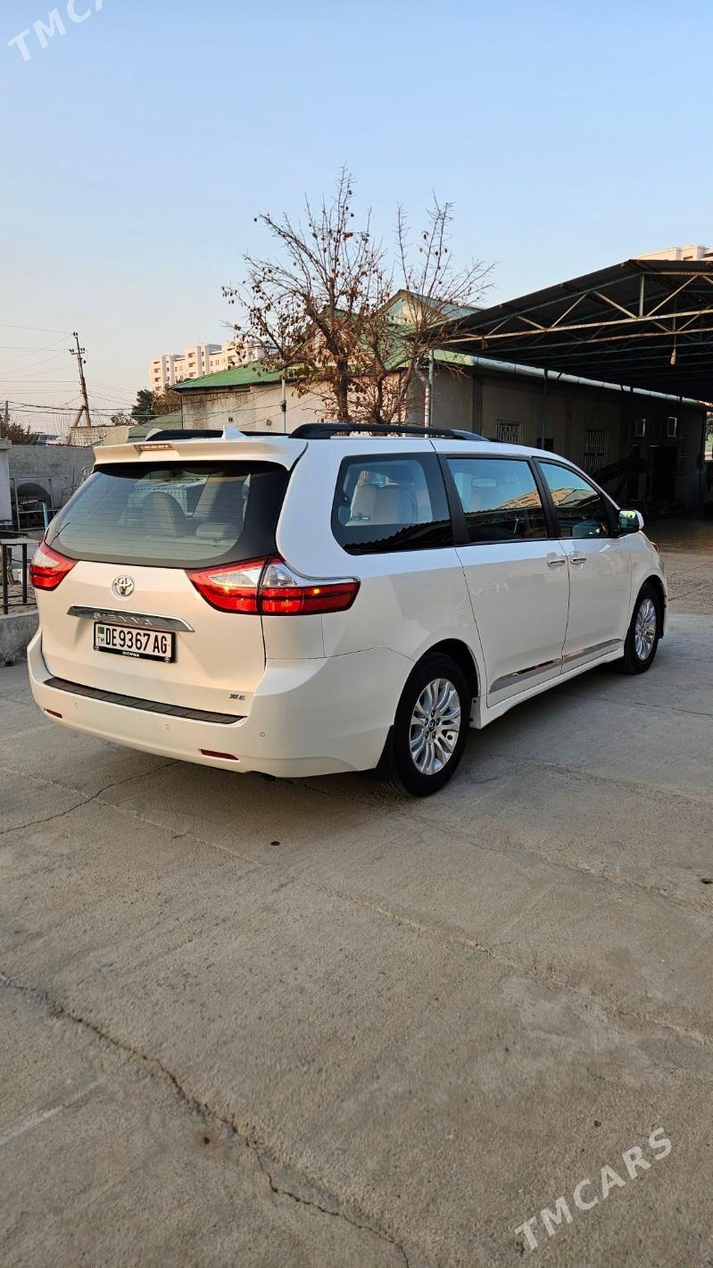 Toyota Sienna 2018 - 443 000 TMT - Ашхабад - img 4