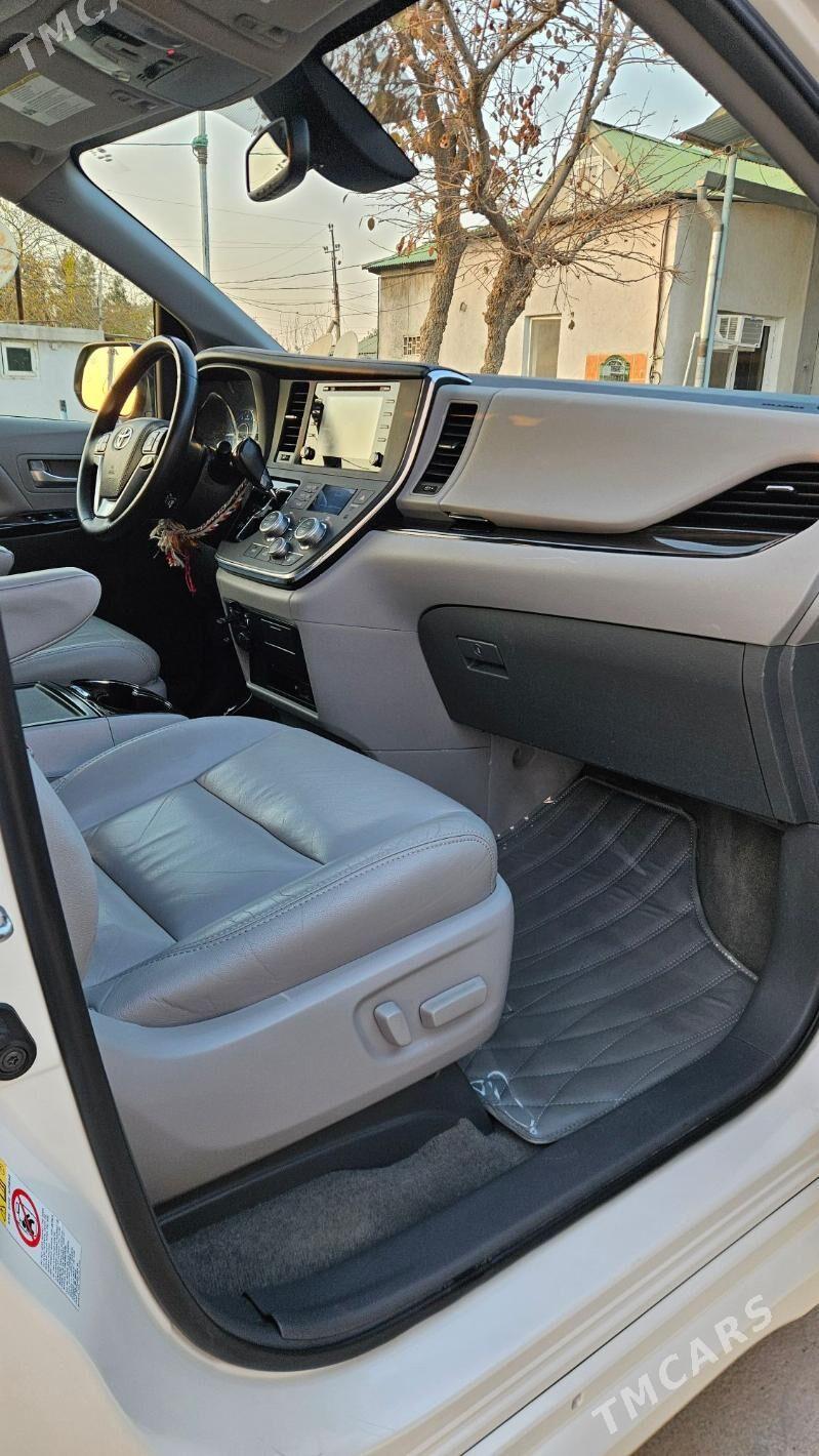 Toyota Sienna 2018 - 443 000 TMT - Ашхабад - img 7
