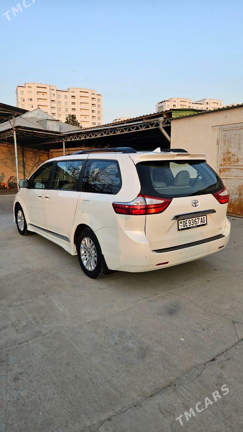 Toyota Sienna 2018 - 443 000 TMT - Ашхабад - img 5