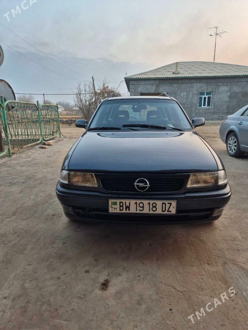 Opel Astra 1997 - 72 000 TMT - Шабатский этрап - img 5