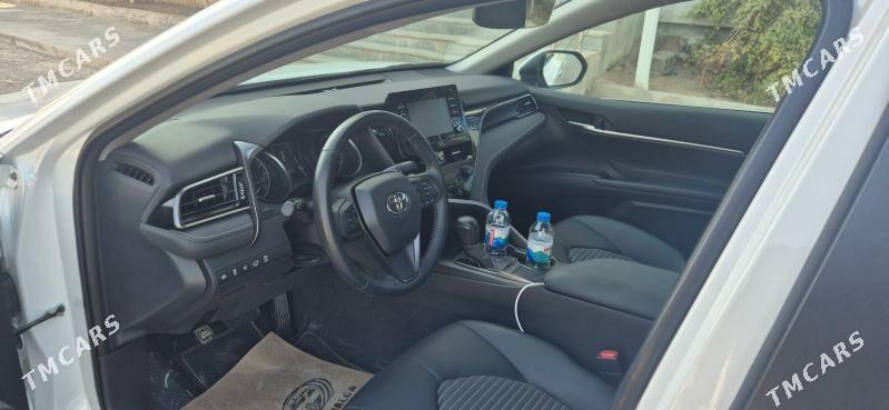 Toyota Camry 2022 - 338 000 TMT - Теджен - img 5
