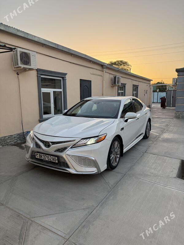 Toyota Camry 2021 - 295 000 TMT - Ашхабад - img 4
