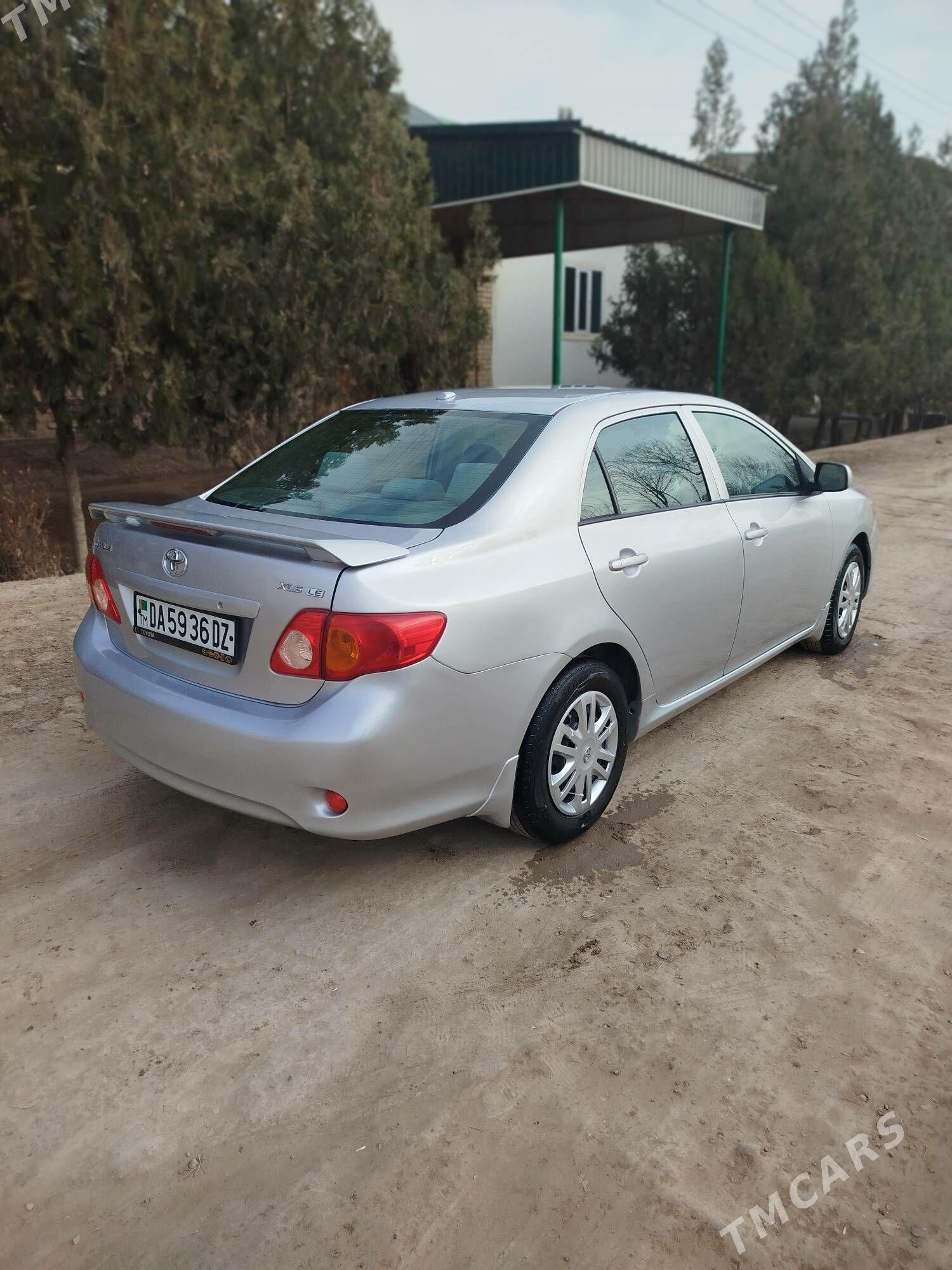 Toyota Corolla 2009 - 140 000 TMT - Кёнеургенч - img 3