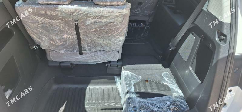 Toyota Sienna 2018 - 355 000 TMT - Мары - img 8