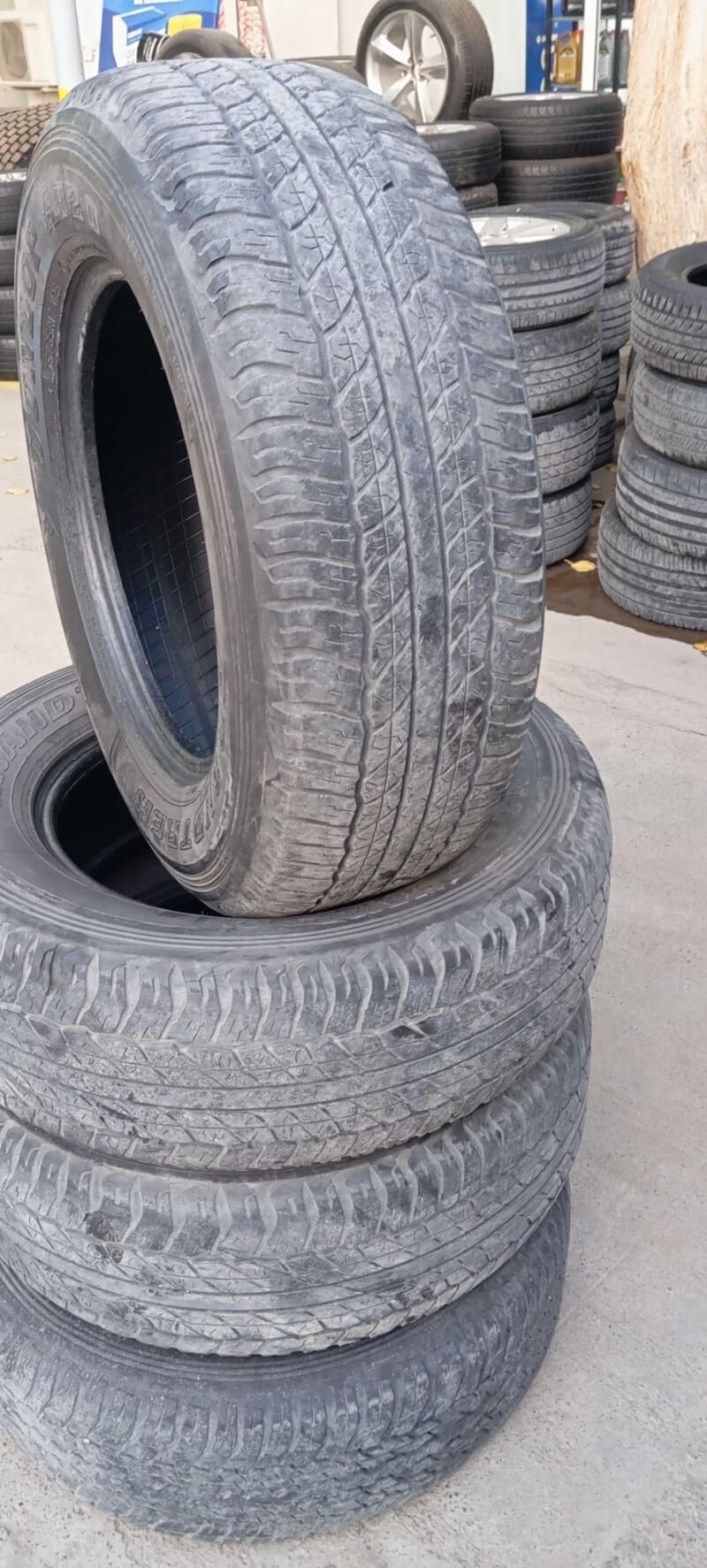 265 65 17 DUNLOP 1 000 TMT - Bedew - img 3