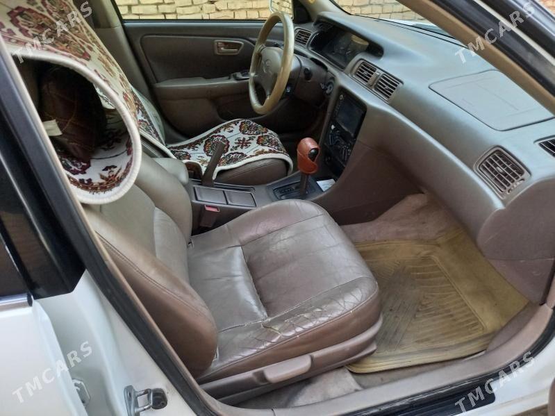 Toyota Camry 1999 - 130 000 TMT - Мары - img 6