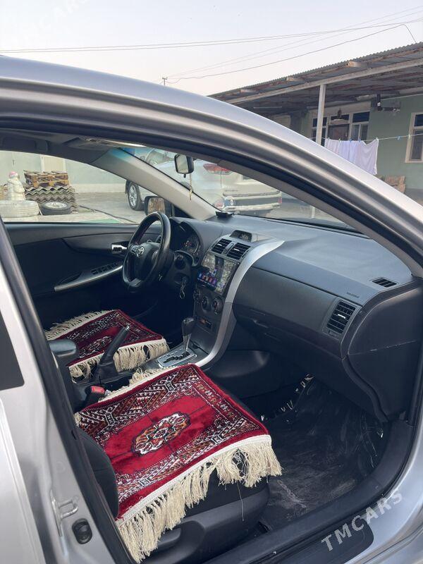 Toyota Corolla 2011 - 185 000 TMT - Ак-Бугдайский этрап - img 3