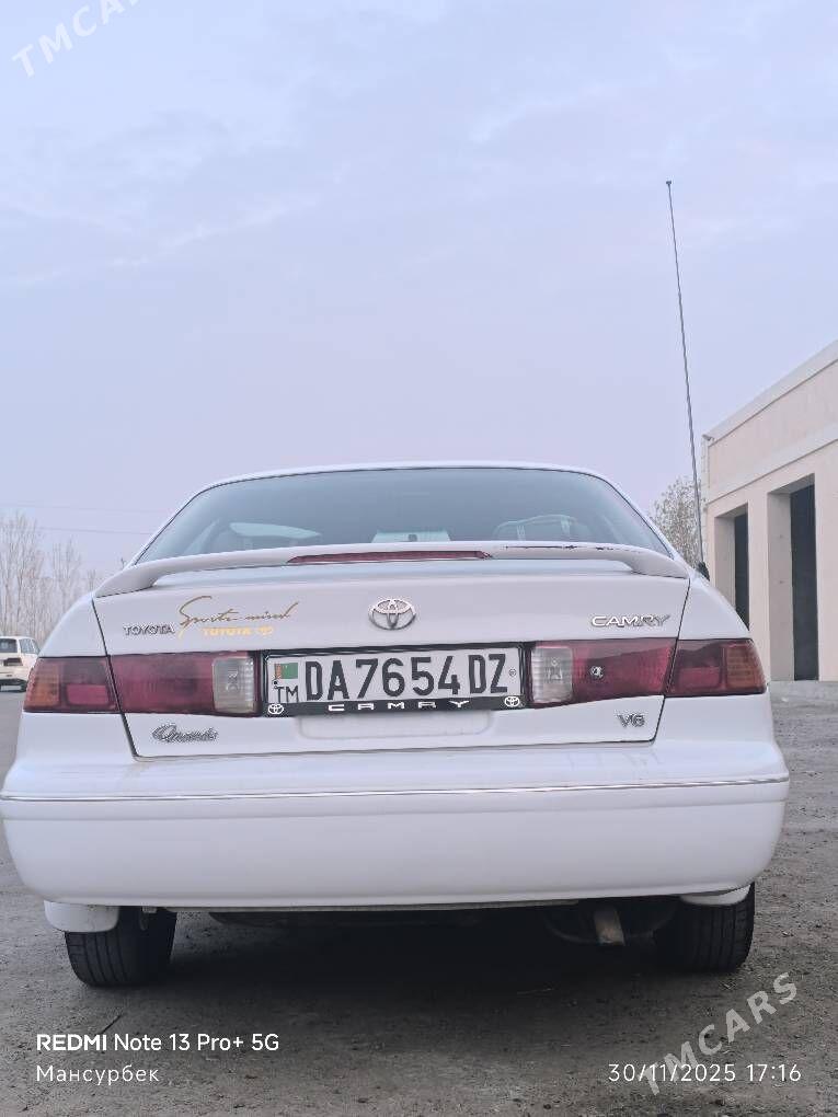 Toyota Camry 2001 - 140 000 TMT - Дашогуз - img 4