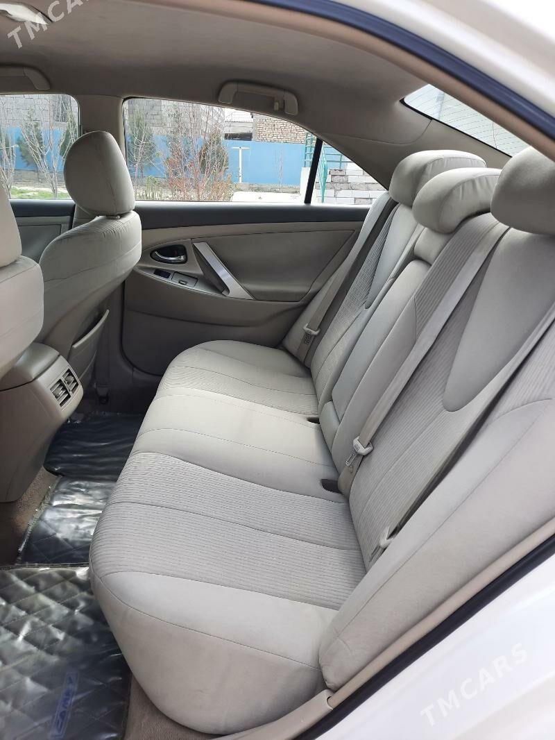 Toyota Camry 2011 - 190 000 TMT - Гёкдепе - img 2