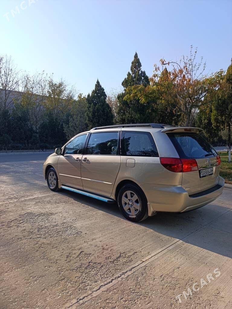 Toyota Sienna 2004 - 260 000 TMT - Бузмеин - img 5