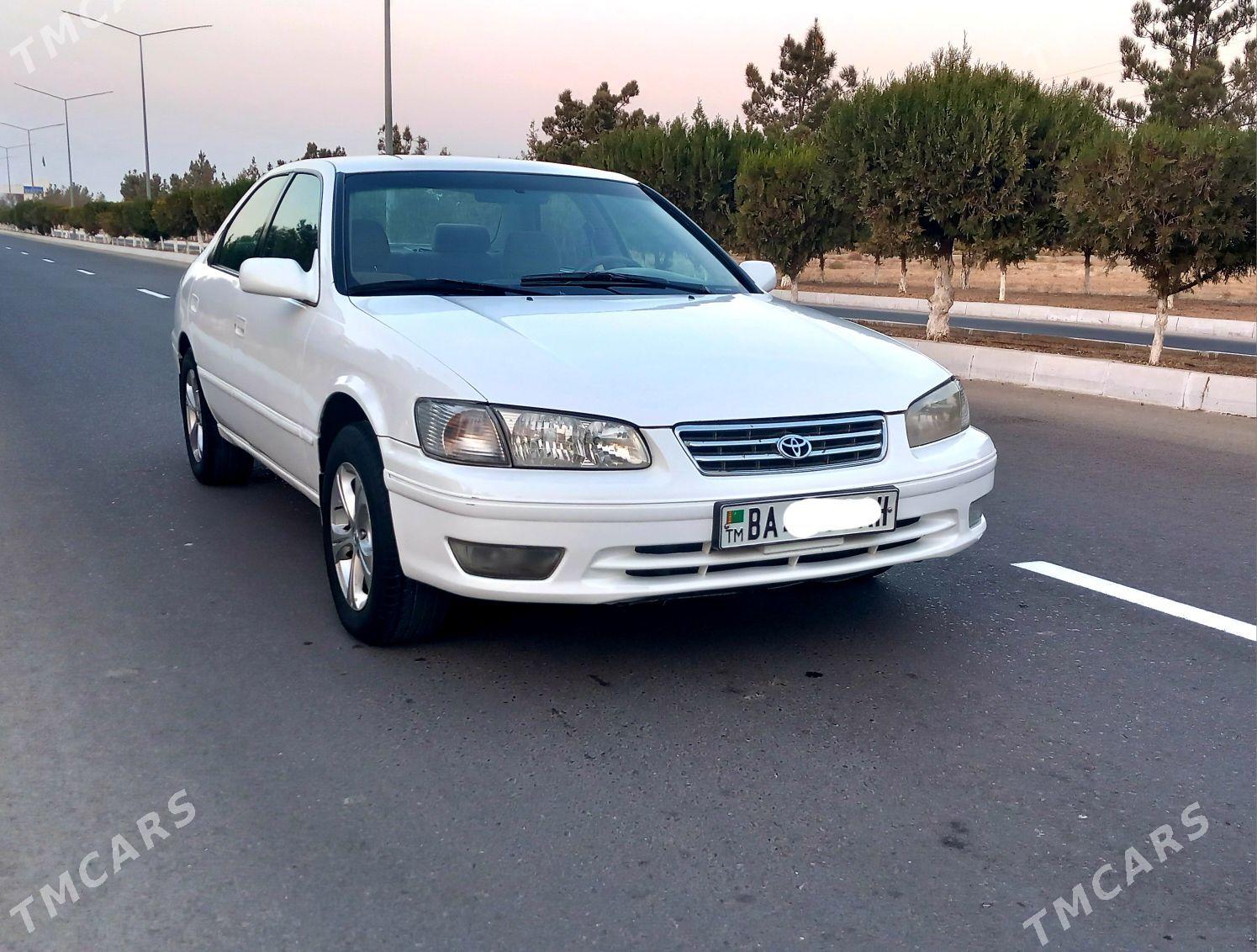 Toyota Camry 1998 - 128 000 TMT - Гёкдепе - img 2