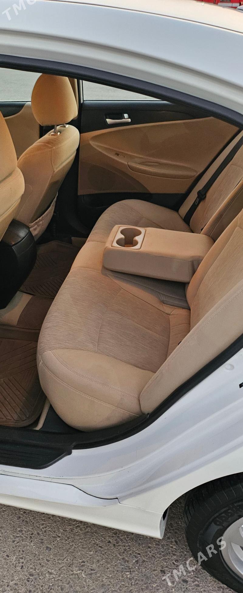 Hyundai Sonata 2011 - 157 000 TMT - Ашхабад - img 8