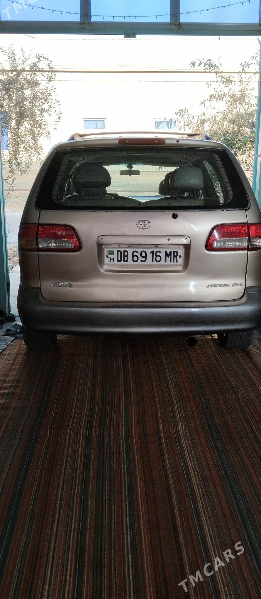 Toyota Sienna 2001 - 170 000 TMT - Mary - img 4