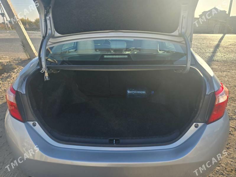 Toyota Corolla 2018 - 210 000 TMT - Туркменабат - img 3