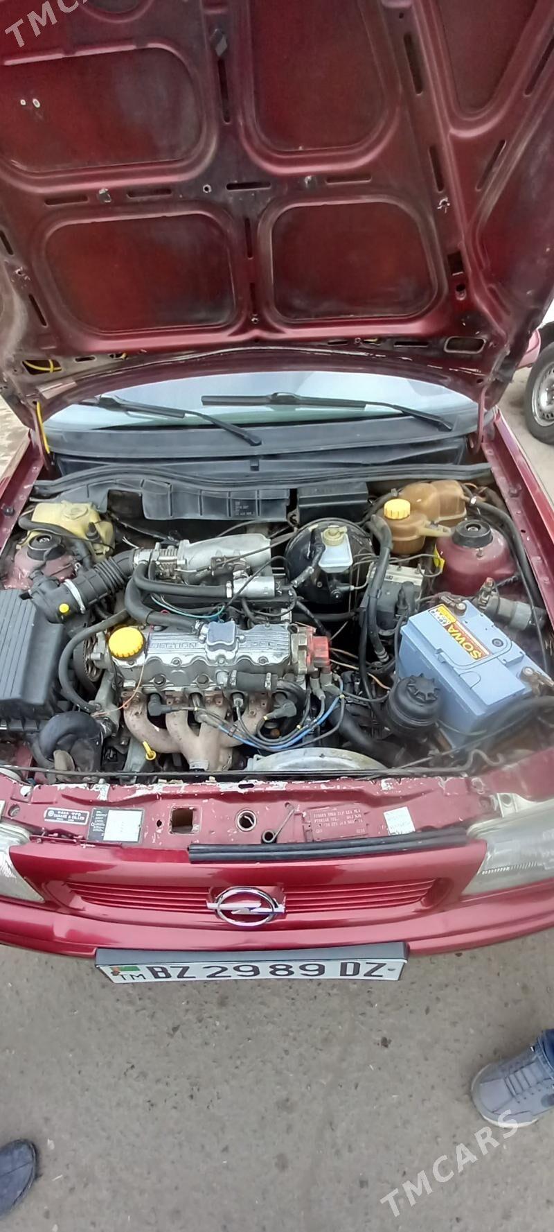 Opel Astra 1993 - 54 000 TMT - Шабатский этрап - img 5