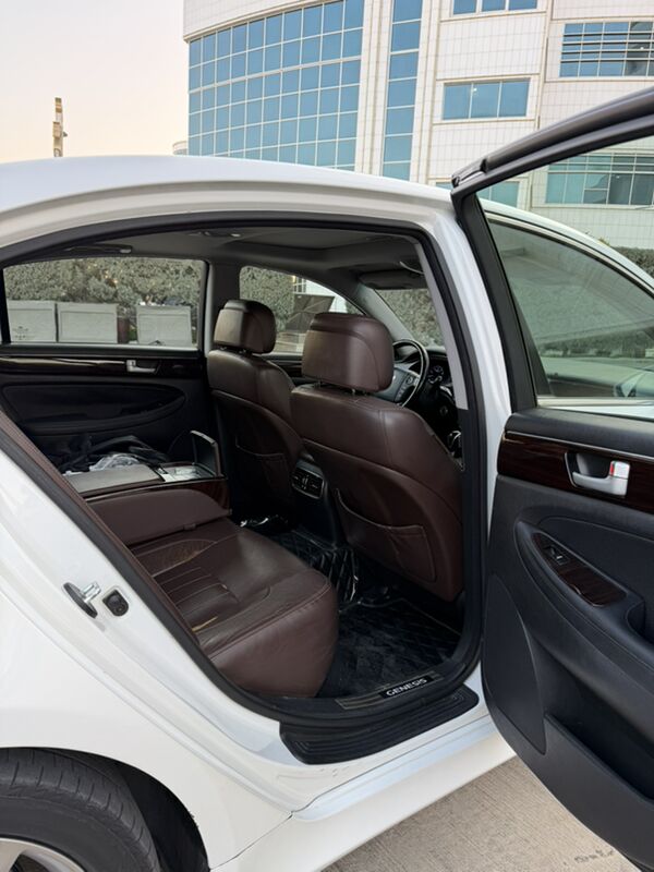 Hyundai Genesis 2014 - 284 000 TMT - Ашхабад - img 10