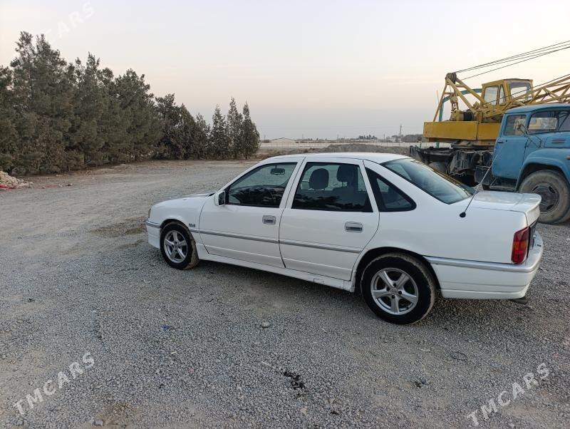 Opel Vectra 1990 - 44 000 TMT - Гёкдепе - img 1