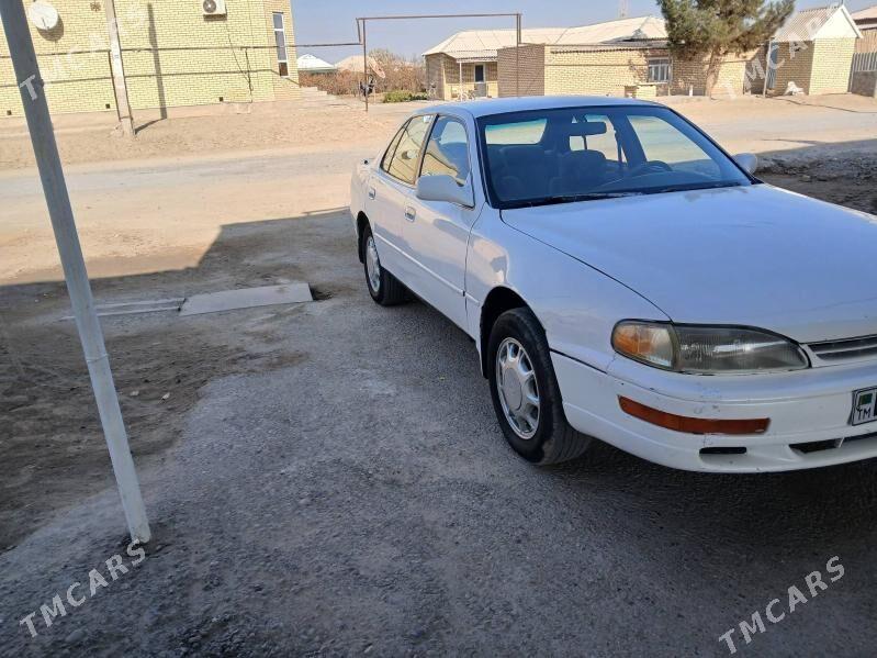 Toyota Camry 1993 - 90 000 TMT - Sakarçäge - img 2