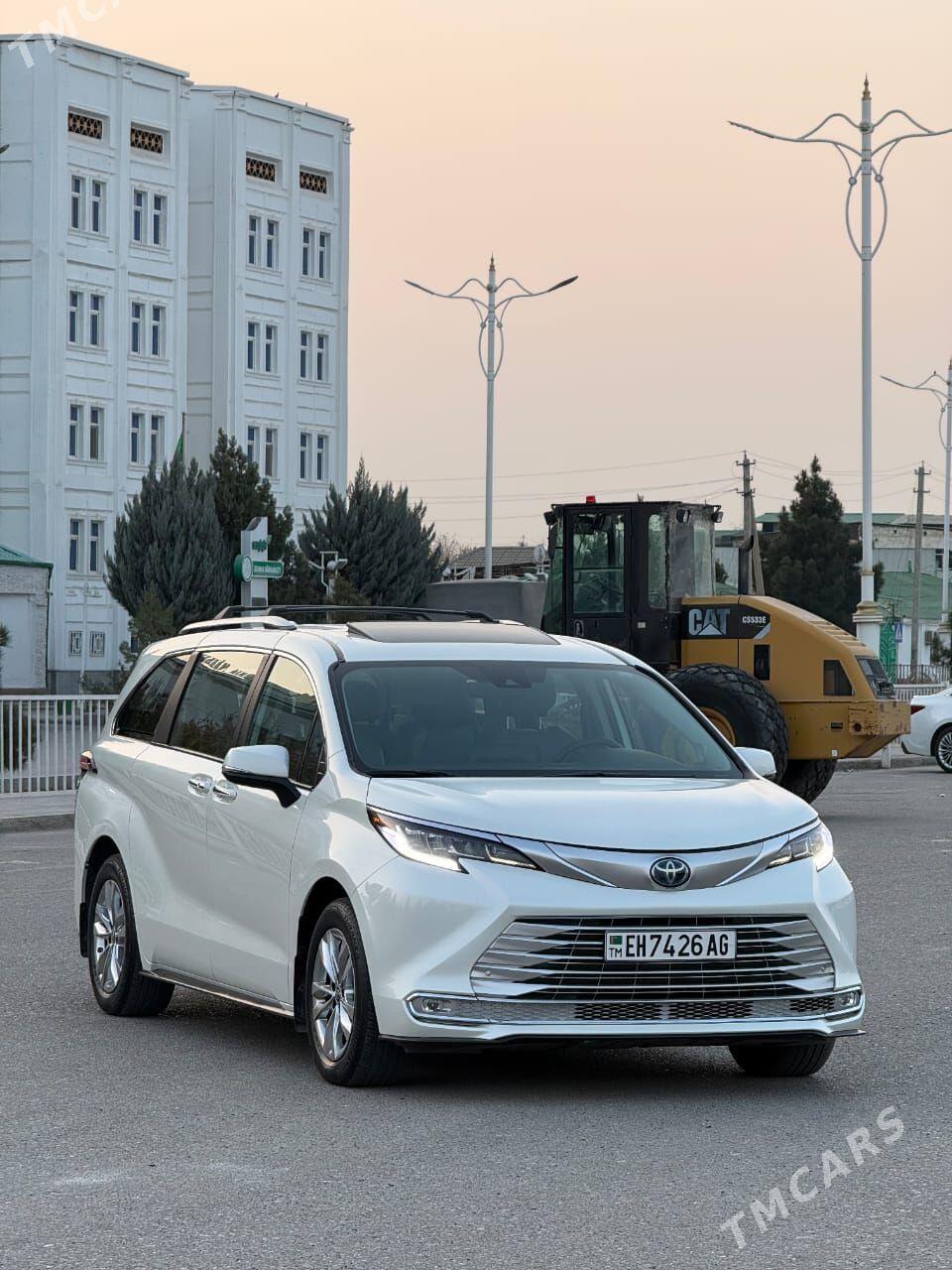 Toyota Sienna 2021 - 560 000 TMT - Хитровка - img 4