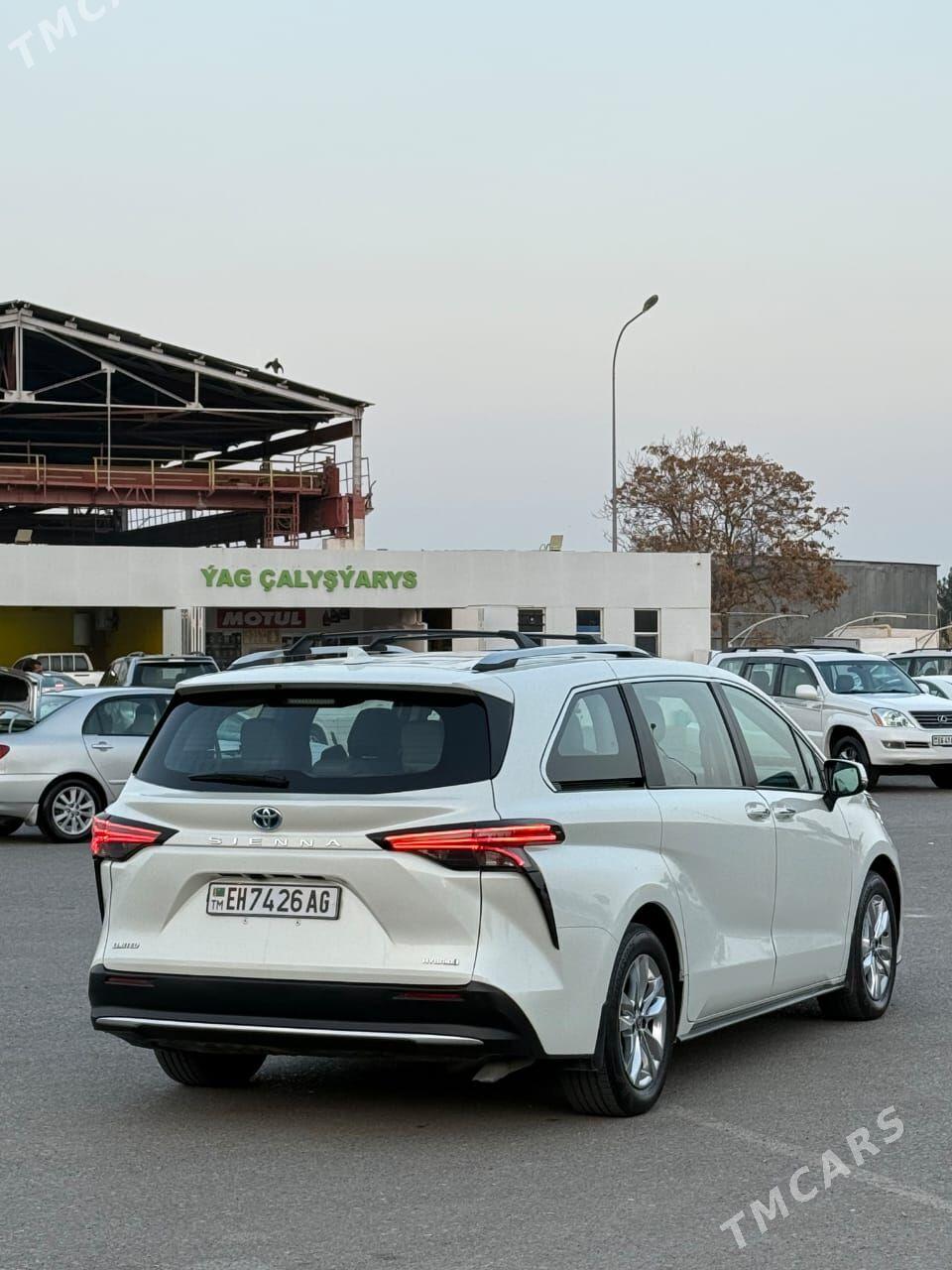 Toyota Sienna 2021 - 560 000 TMT - Хитровка - img 3