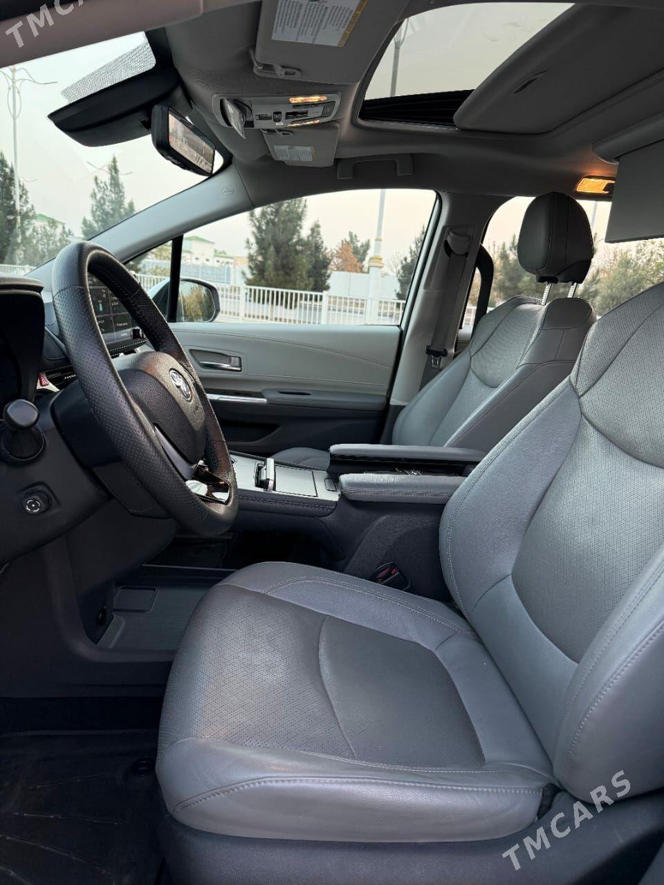 Toyota Sienna 2021 - 560 000 TMT - Хитровка - img 9