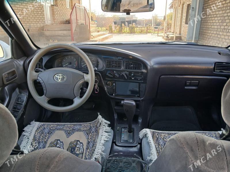 Toyota Camry 1993 - 90 000 TMT - Sakarçäge - img 5