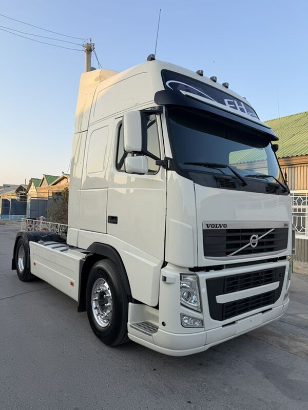Volvo FH12 2003 - 670 000 TMT - Aşgabat - img 2