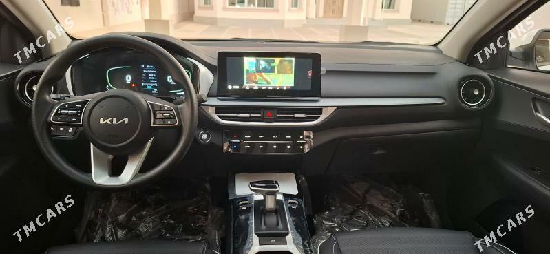 Kia K3 2025 - 300 000 TMT - Балканабат - img 3