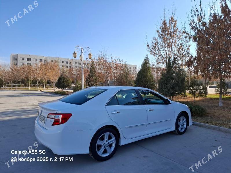 Toyota Camry 2014 - 260 000 TMT - Дашогуз - img 5