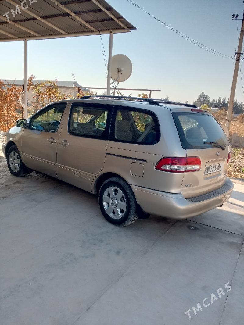Toyota Sienna 2002 - 165 000 TMT - Векильбазар - img 1